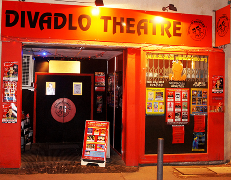 DIVADLO THÉÂTRE